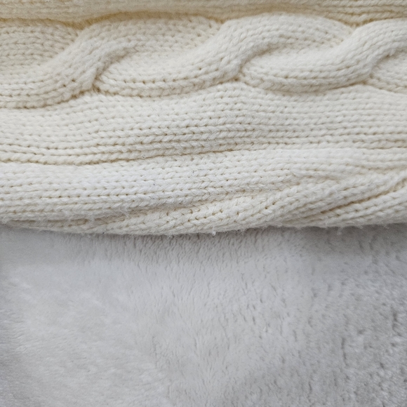 Juniors' SO Shrunken Zip-Up Cable Hoodie in Cream Eggnog Women’s Size S - Picture 9 of 9